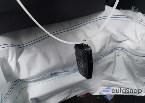 2022 Toyota Rav4 Xle Premium z USA, uszkodzony, nr VIN 2T3C1RFV3NC185151